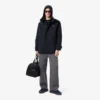 Vannavvisende parkas med hette i mellomlengde for menn
