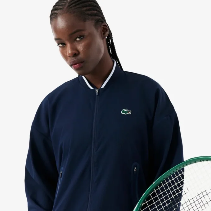 Vannavvisende tennisjakke