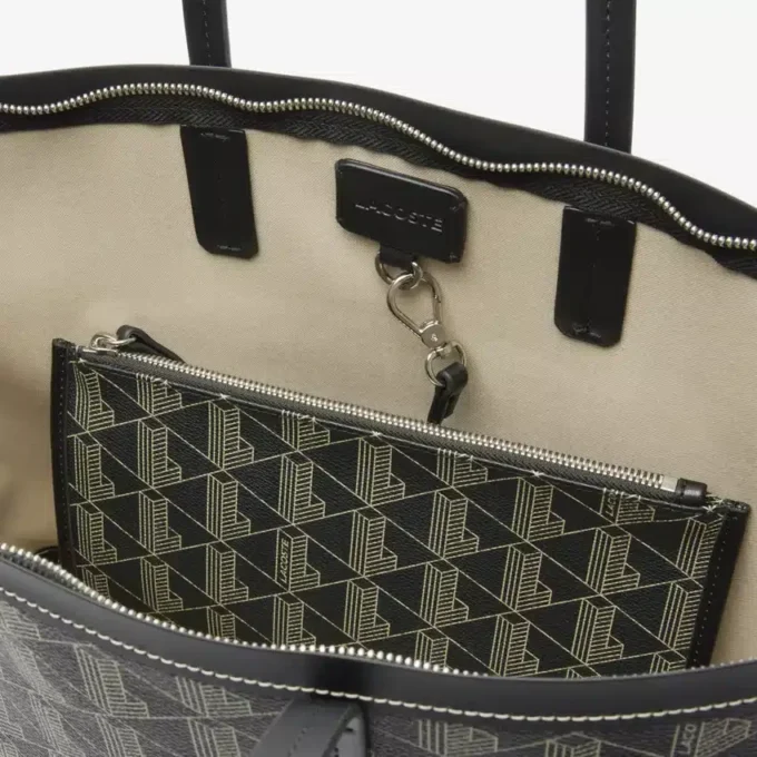 Zely Tote & Pouch med kornet struktur